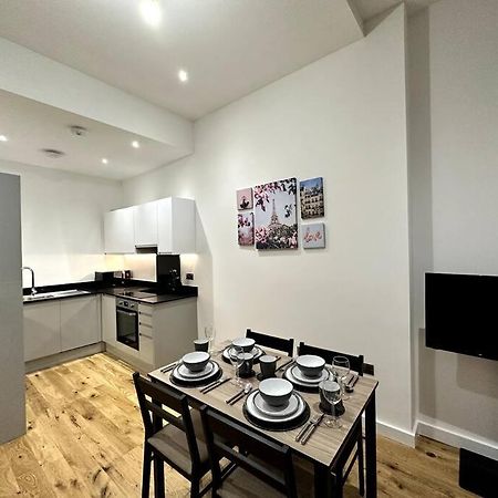 Spacious And Elegant Apartment Birmingham Exterior foto